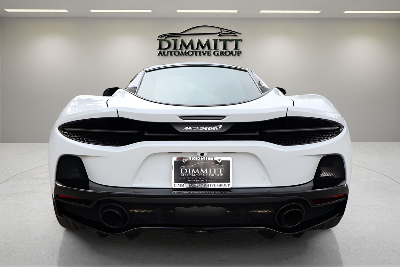 2023 McLaren GT — interior view
